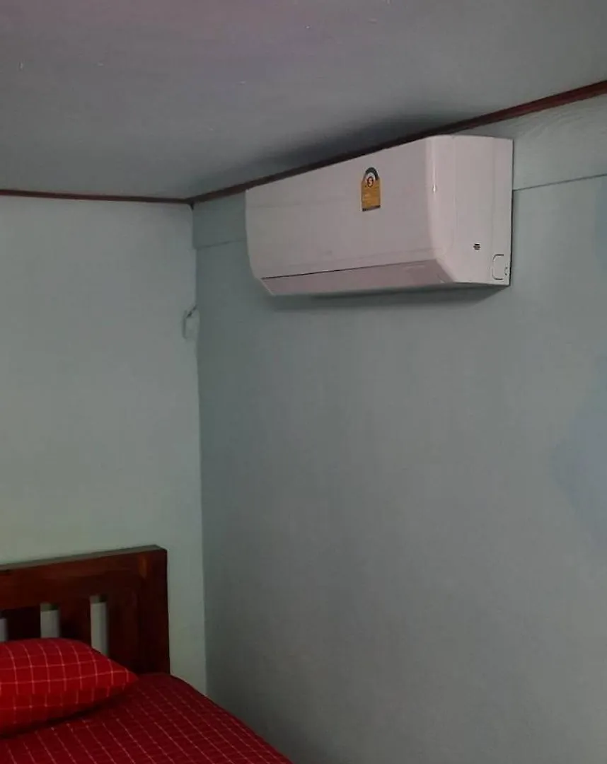 Chill Chill Long Beach Hostel Koh Lanta