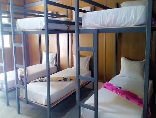 Chill Chill Long Beach Hostel Ko Lanta